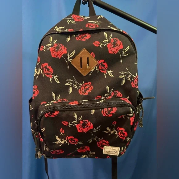 Vaschy Black Backpack with Red Roses - Picture 1 of 8